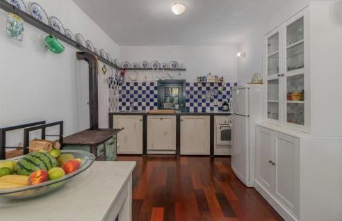 2 Bedroom Gorgeous Home In Frkasic - Photo 25