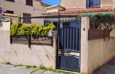 Maison de village - La Couronne - Foto 1