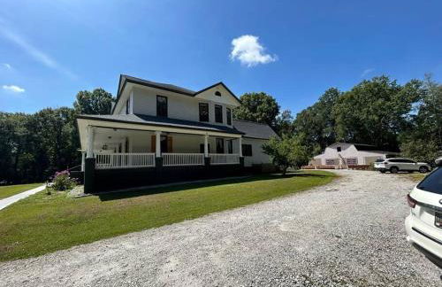 Victorian mini mansion near Lake Greenwood - Foto 43