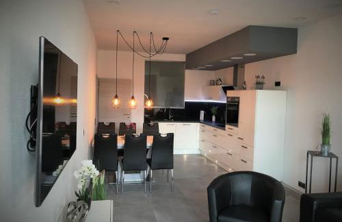 SALZHAUSBLICK FAMILY APARTMENTS - Zentrale Lage am Salzhaus - MwSt-Rechnung verfügbar - Foto 76