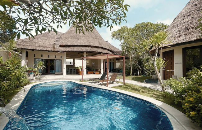 Aruni Bali Jimbaran Boutique Villa - Foto 1