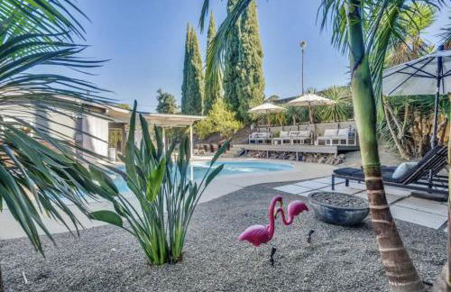 Agua Dulce - Mid Century Oasis - Pool &Hot Tub - Foto 26