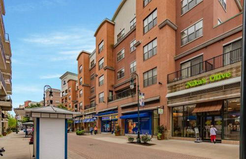 Cozy Lakeside Getaway - Outdoor Theater - Free Early Check-In- 4min to Silver Dollar City - Foto 51