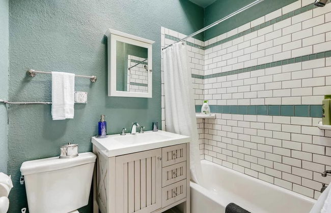 Nature Lover's Paradise in Heart of Congress Park - Foto 7