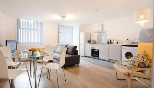 2BR, smart TV, self check-in, coffee machine - Foto 1