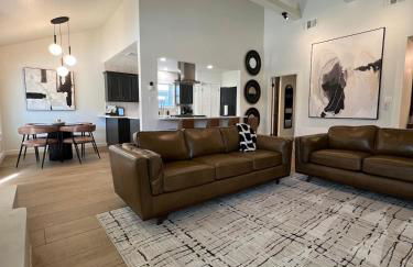 Midland Luxe, Pool, Fire Pit, Workspace, Pool Table - Foto 2