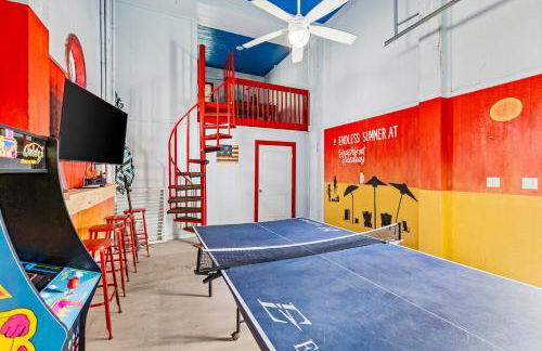 Beachfront Hideaway! Luxury Beachfront, SwimSpa, Game Room, Firepit by Bolivar Vacations - Foto 62