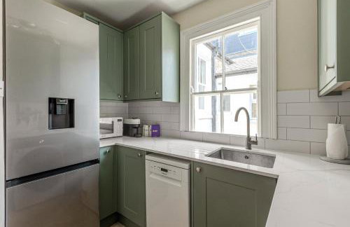 New! Cosy 2BR Victorian Flat, Mins to Tube - Foto 11