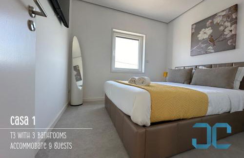 Arada Property - 4 Houses in 1 Private Property, Free Parking and Hot Tub - Foto 13