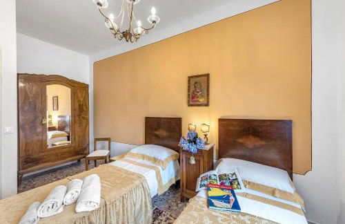 Villa Ortensie Garden with amazing view - Happy Rentals - Foto 68