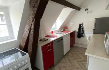 Le Tertre - Quartier cathédrale - Parking privé inclus - Foto 12