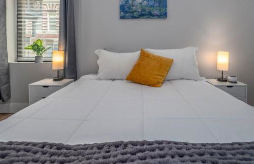 Prime OTR, 3 Lux Queen Beds, Two 55in TVs, Steps to TQL, Findlay Market, Light Rail, Fast Wifi - Foto 22