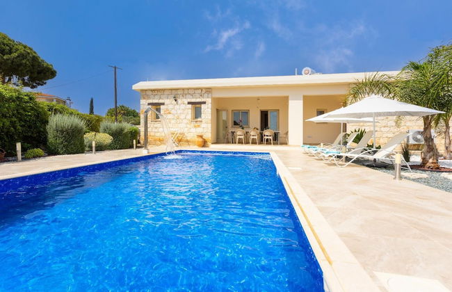 Villa Elite in Drouseia - Foto 1