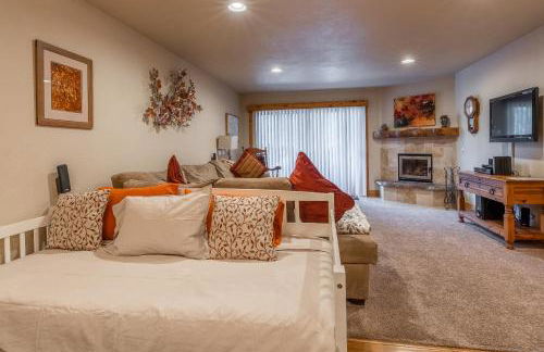 New Listing Updated 1 bedrm 1 bath Summit H Building #95 condo Just steps to Eagle Lodge sleeps 4 - Foto 10