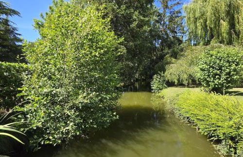 Chaumière entre rivière & champs, piscine privée - Foto 28