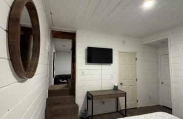 Downward Dog Lodge - Mountain Yoga Retreat, Hot Tub & Pet-Friendly Escape - Foto 50