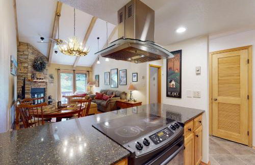 Brown Bear Lodge #322 - Foto 10