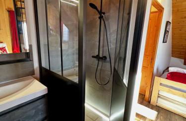 Chalet des Grangettes avec jardin, sauna et Appli Roadbook - Huez - Photo 29