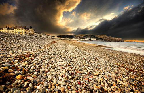 The North Wales Gathering - Sleeps Up To 16 - Photo 21