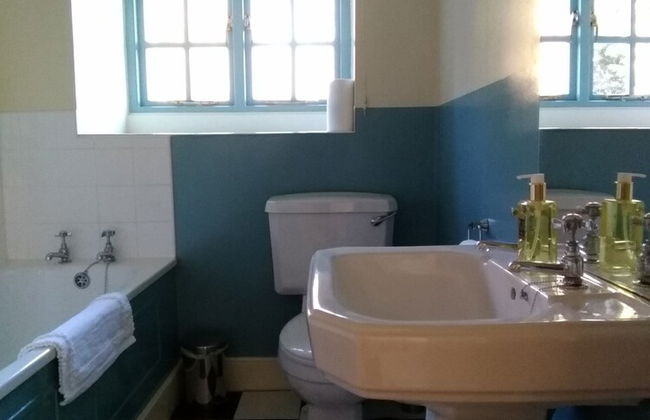 Healey Hall - Photo 25