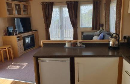 Holiday Lodge, sleeps 4, with sea & countryside views - Foto 7