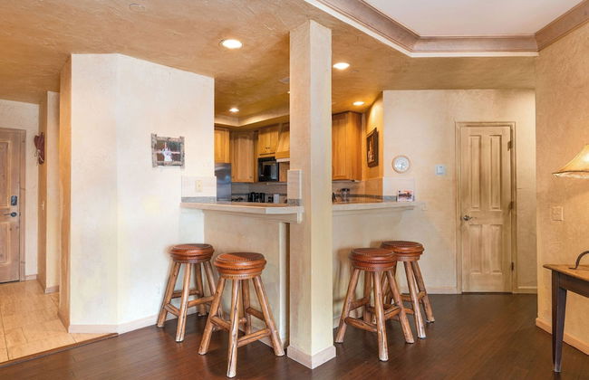 Centrum 302 by Avantstay Gorgeous Condo w/ Great Views & Steps Away From Ski Runs! - Foto 13