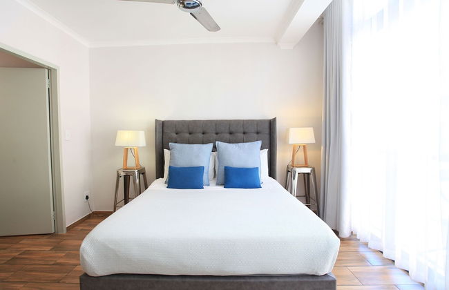 Urban Oasis at The Square - Photo 11