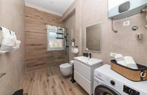 Apartmani Kornelija - Photo 39
