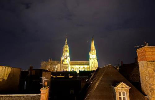 Le Nid dHistoire avec vue sur la cathédrale - Photo 10
