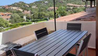 Splendida vista mare zona centrale Porto Rotondo posto auto privato - Photo 3