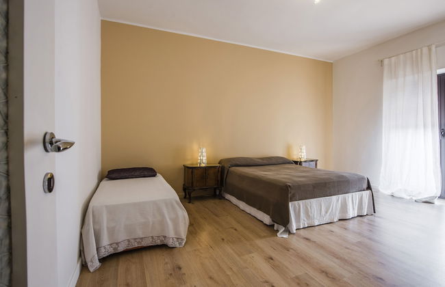 Zafferana Apartment with Balcony - Foto 4