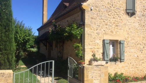 Maison dans la cité médiévale de Domme - Foto 3