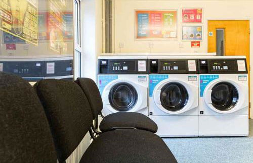Ensuite Bedrooms with Shared Kitchen and Apartments at Simpsons Hall in Nottingham - Photo 30