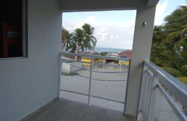 Apartamento no Forte Orange - Itamaraca, pé na areia de frente para o mar - Foto 2