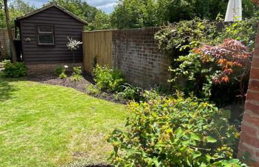 Bee Cottage - Romsey - Photo 8