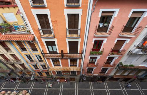 Centro historico,luminoso Atico con vistas Encierros San Fermin - Foto 21