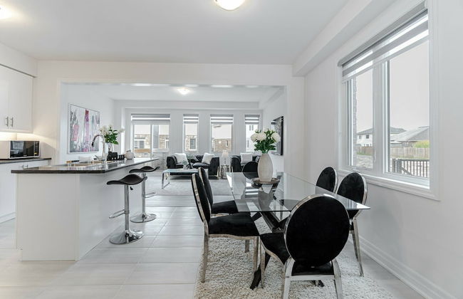 Waterfront Executive Villas - Photo 25