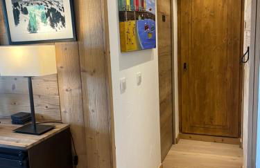 Arc 1950 Ski in Ski out and Spa- Newly refurbished 153 Sources De Marie- 2 bedroom , 2 bathroom-Sleeps 4-6, Mont Blanc view from every window, Free WiFi - Foto 5