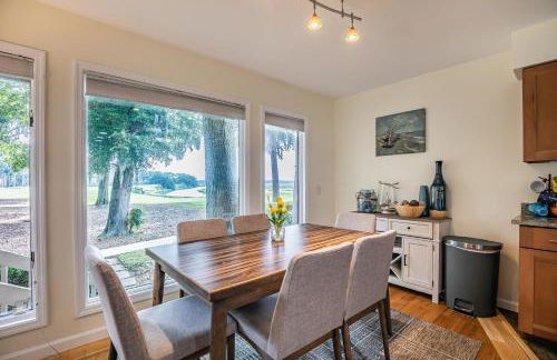 New Listing! Water Views with Short Walk to Dataw Clubhouse and Pool - Sleeps 6 - Foto 12