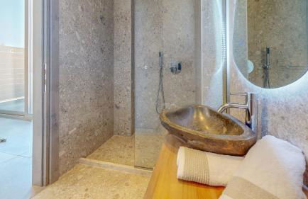 Eureka Villas - Photo 14