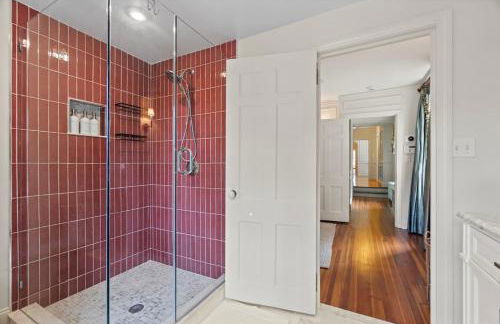 Private Resort Mansion with Pool - Foto 53