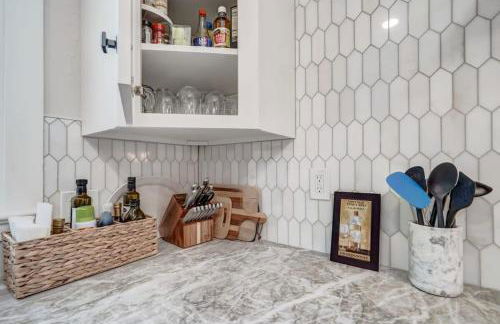 3BD Charming Cottage Large Backyard Garden Suite - Foto 23