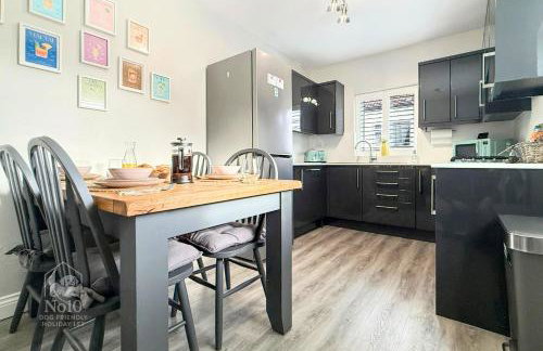 Central, dog friendly, private courtyard - Foto 15