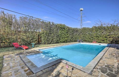 Movie Room and Private Pool Richardson Retreat - Foto 2