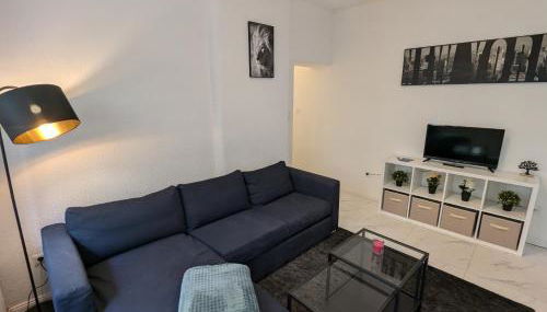 Nord-Apartment 5 I 1 Zimmer mit Fußbodenheizung & WLAN im Erdgeschoss - Foto 3