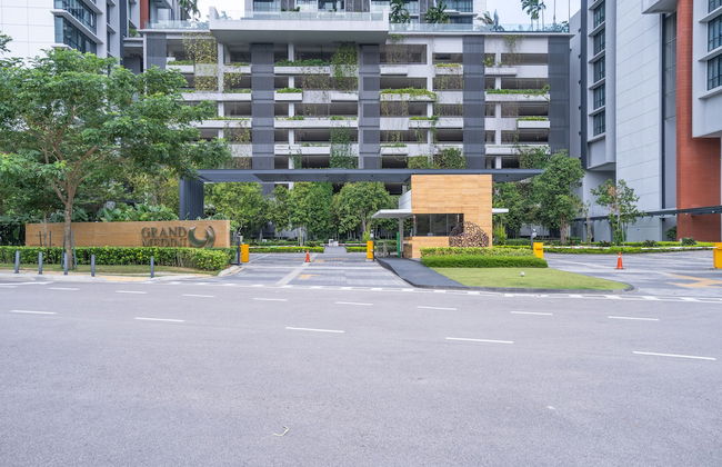 OYO Home 89720 Marvelous 1brGrand Medini - Foto 24