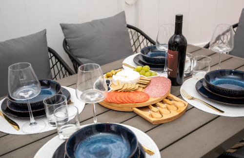 Luxury Oasis in Culver City! Free parking and Jacuzzi - Foto 66