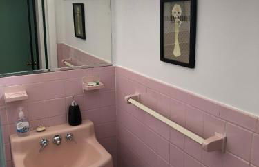 Beach Front on the Bay in our Rustic, Pet Friendly Cottage home - Photo 63