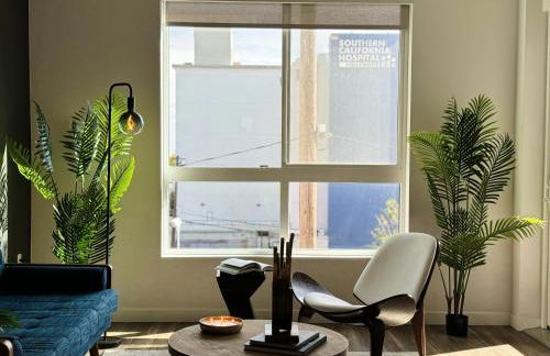 Modern Hollywood Home Sunset View & Free Parking - 10mins to Universal Studios - Foto 19