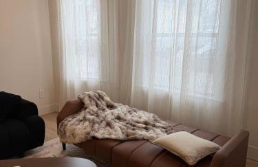 Modern 2BR Getaway Near Revere Beach - Foto 11